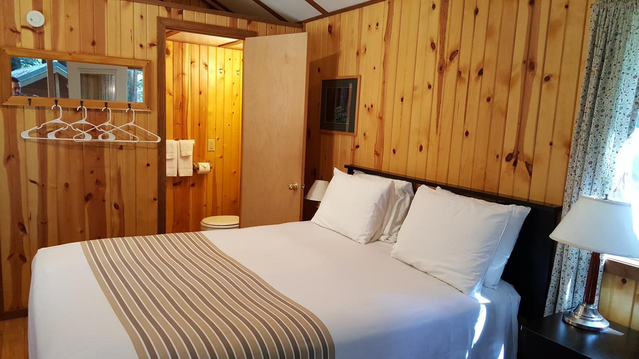 Emerald Forest Cabins Trinidad Eksteriør bilde