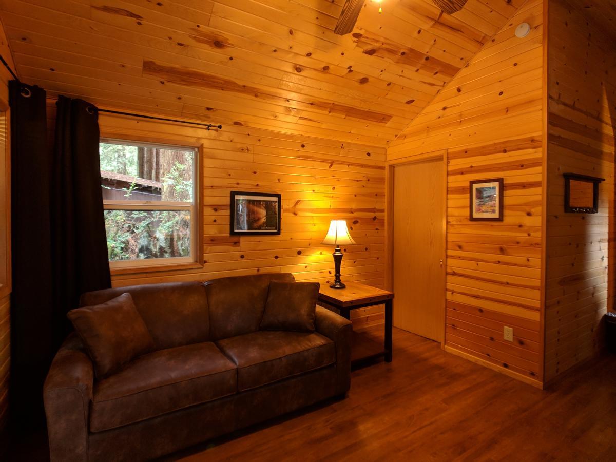 Emerald Forest Cabins Trinidad Eksteriør bilde